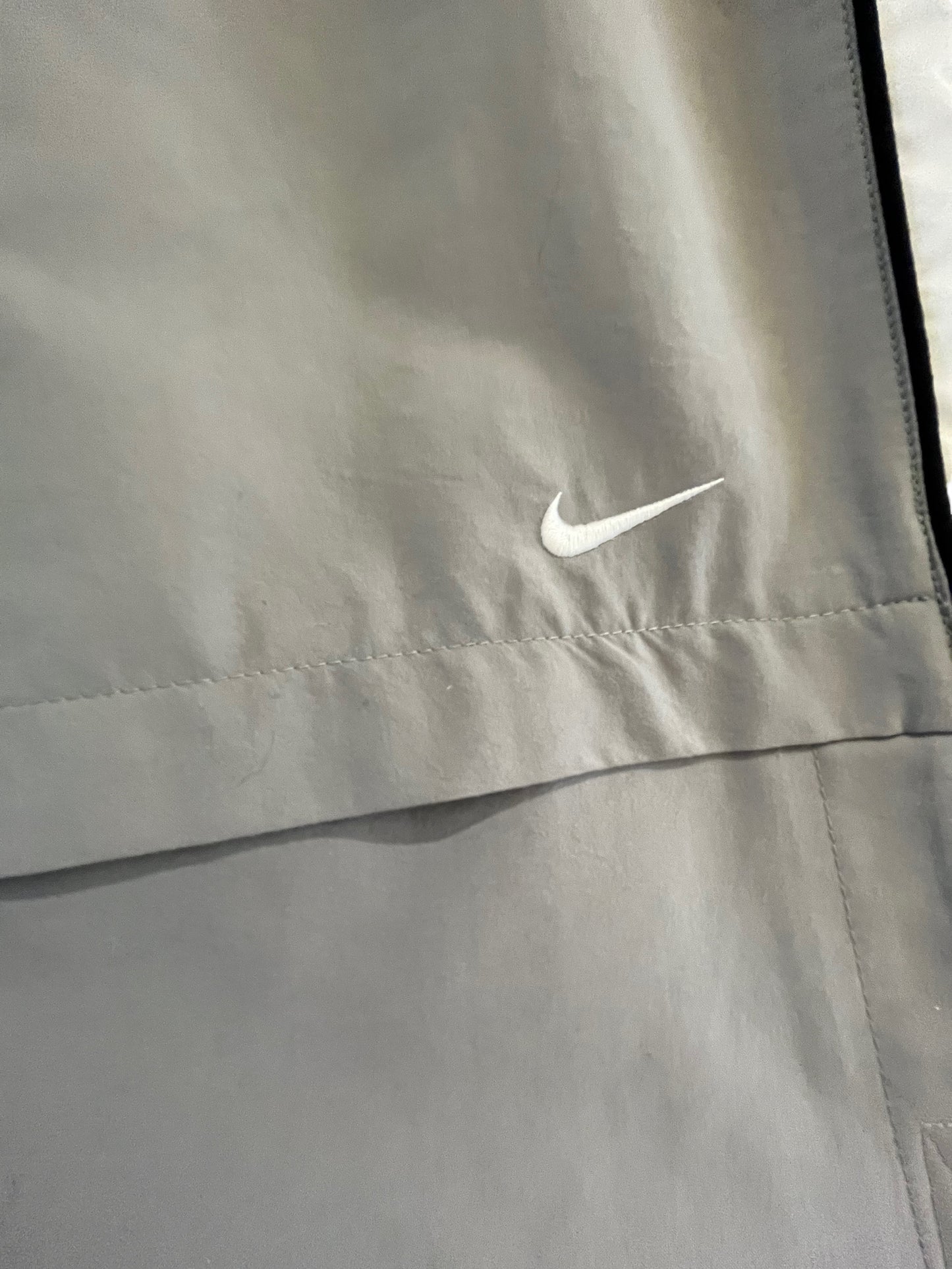 Bermuda Nike gris (XL)