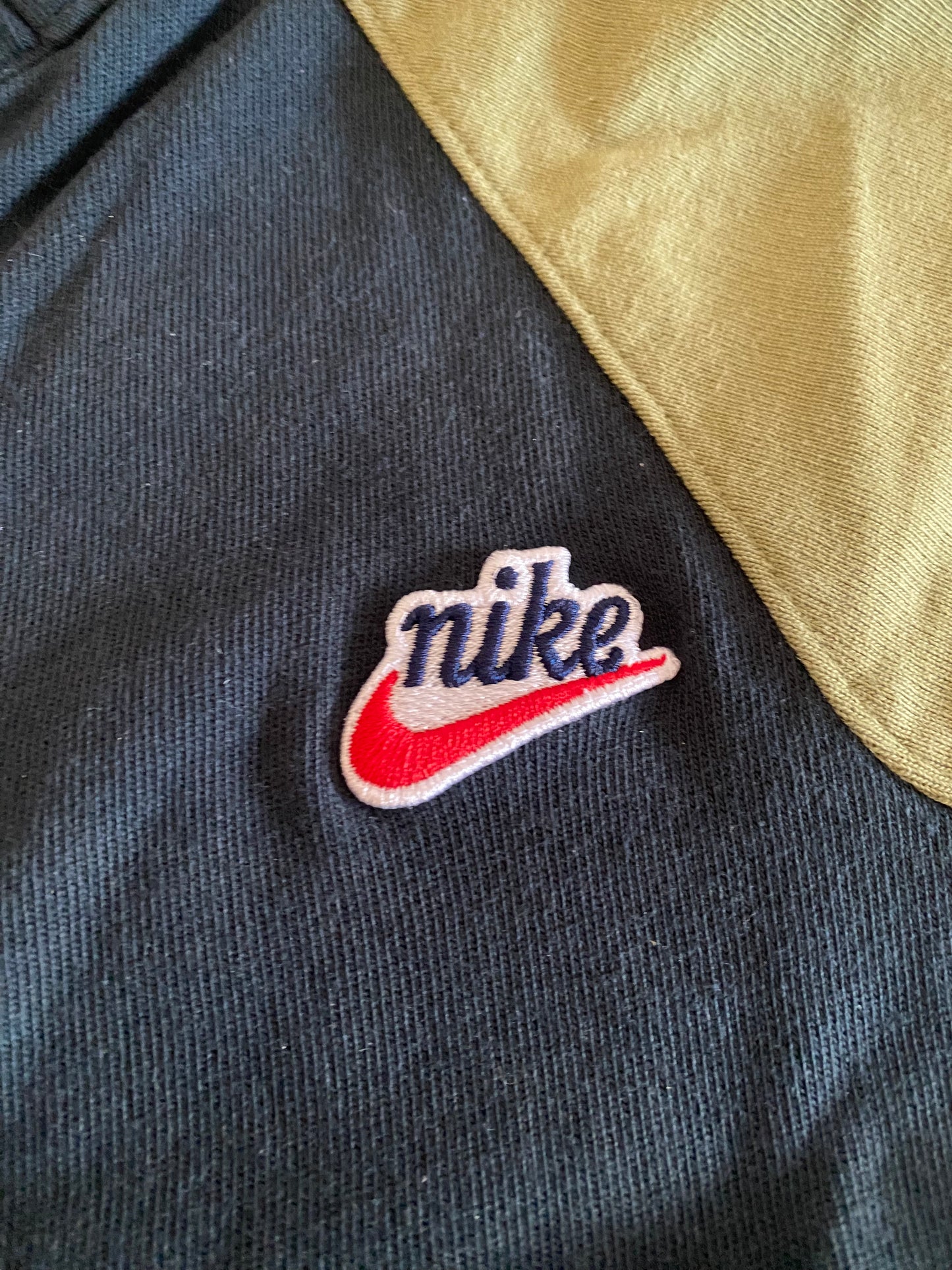 Veste noire kaki Nike (L)